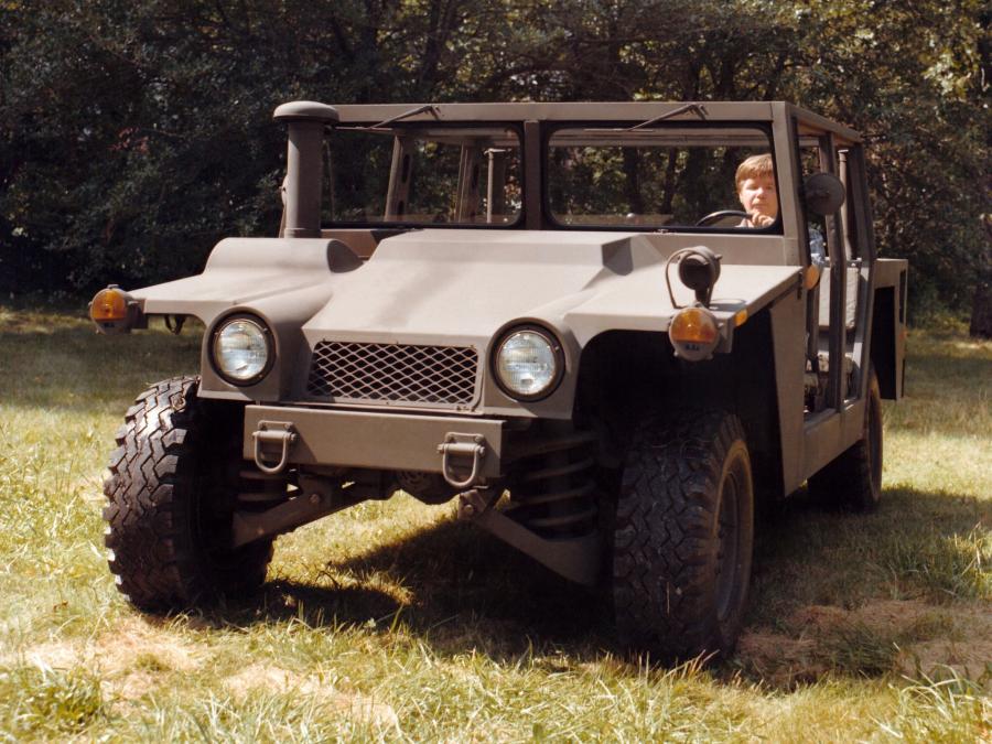 HMMWV XM 998