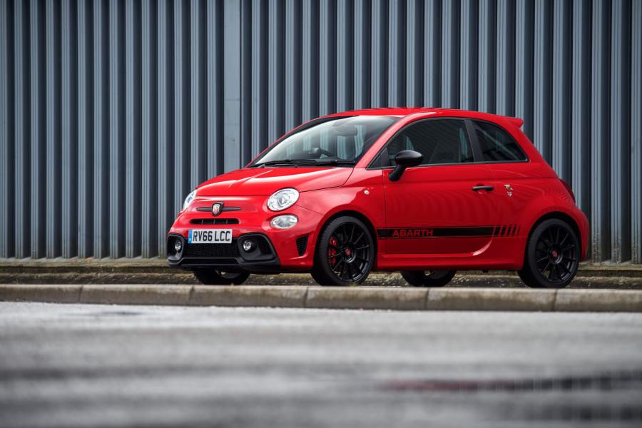 Fiat 500 Abarth 2021