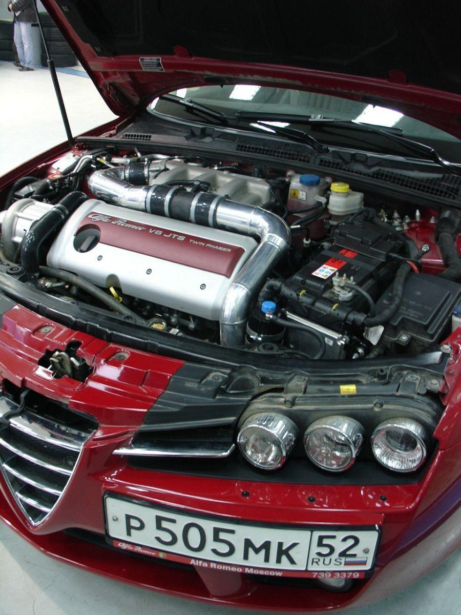 Двигатели alfa romeo. Двигатель Альфа Ромео 159 2.2. Alfa Romeo Brera. Alfa Romeo Brera 2008 мотор. Альфа Ромео 159 двигатель.
