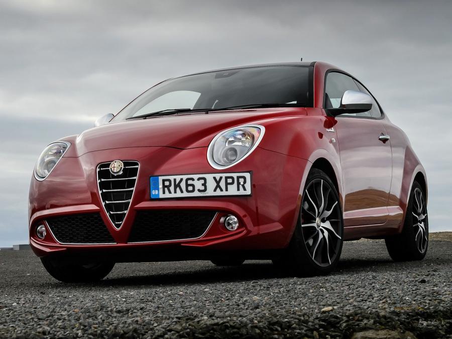 Alfa Romeo MiTo Sportiva 2013 года (UK) (фото 6 из 27). 