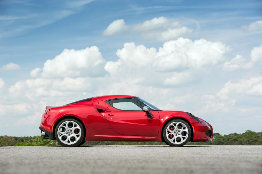 Alfa Romeo 4c год выпуска