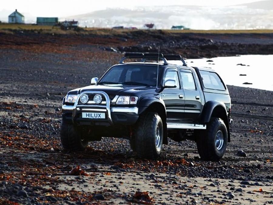 Arctic Trucks Toyota Hilux Double Cab AT38, выпускаемого с 2001 года по ...