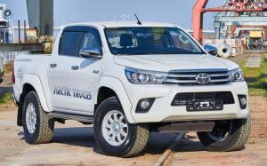 Toyota Hilux Arctic Trucks 2021