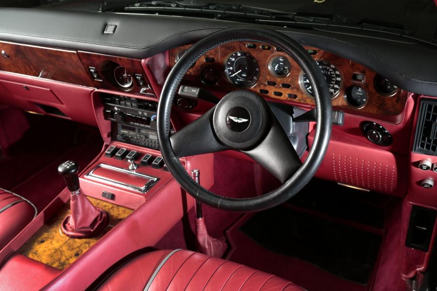 Aston Martin v8 Zagato 1986 года