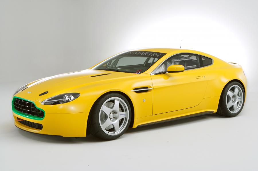 Aston Martin Vantage gt 2008