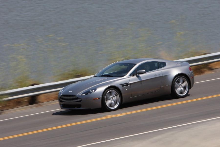 Aston Martin v8 Vantage 2008 кабриолет