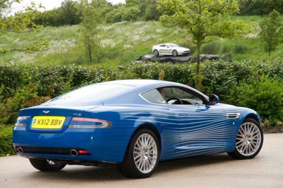 Aston Martin db9 Black