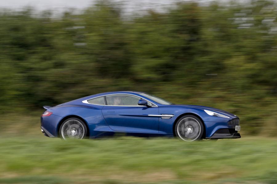 Aston Martin Vanquish 2012