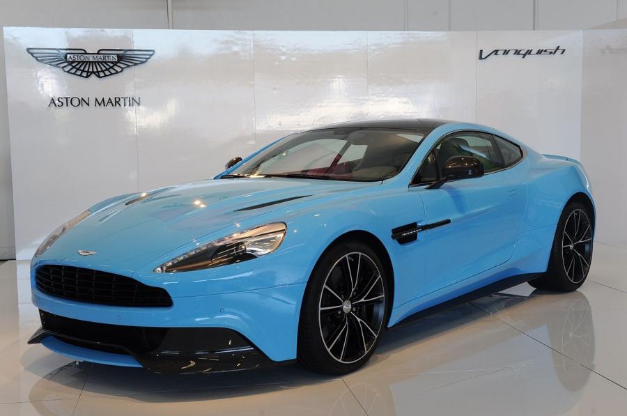 Aston Martin Vanquish Р·РµР»РµРЅС‹Р№