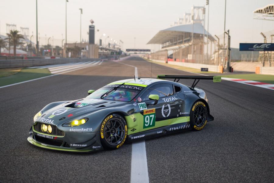 Aston Martin dbr9 gt1