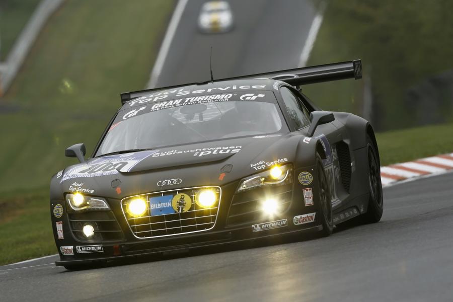 Audi r8 LMS 2011