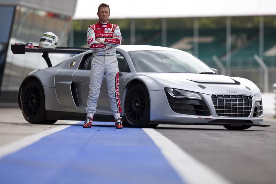 Audi r8 LMS 2011