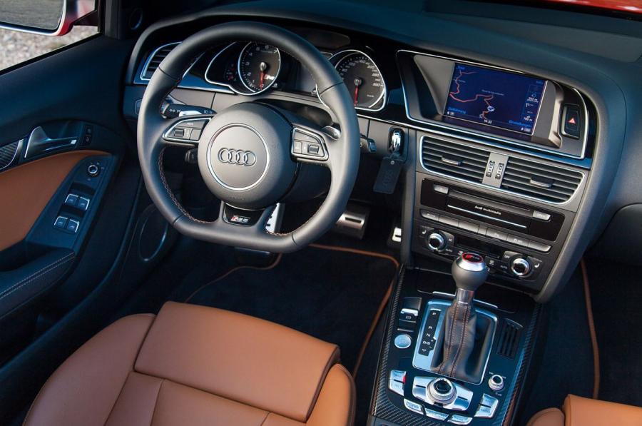 Audi rs5 2012 Interior