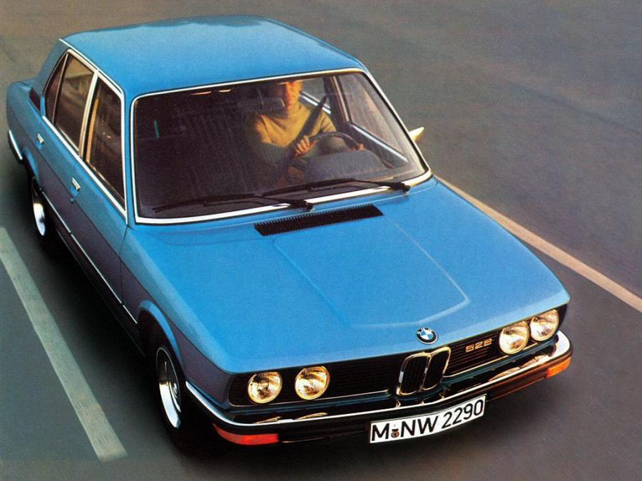 BMW e12