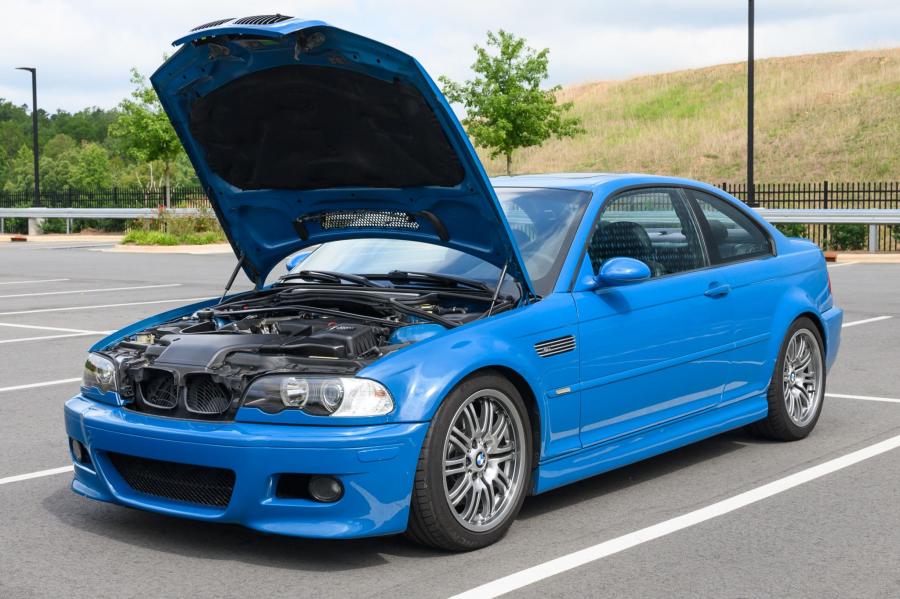 BMW m3 e46 голубая