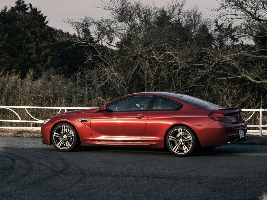 BMW m6 фиолетовая