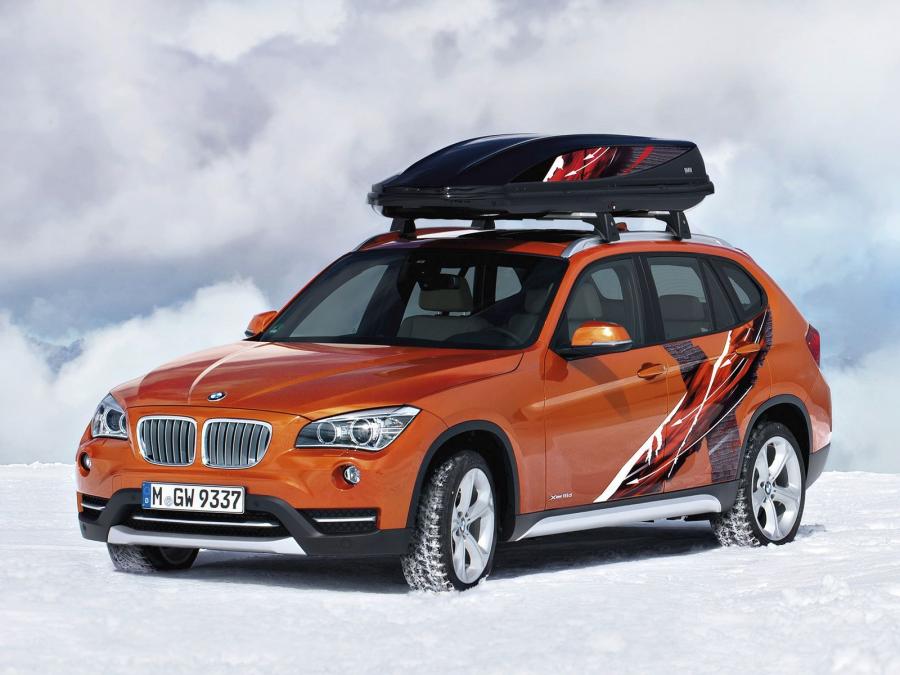 С какого года выпускают bmw x1