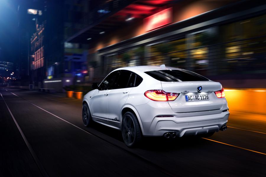 BMW x6m салон ночью