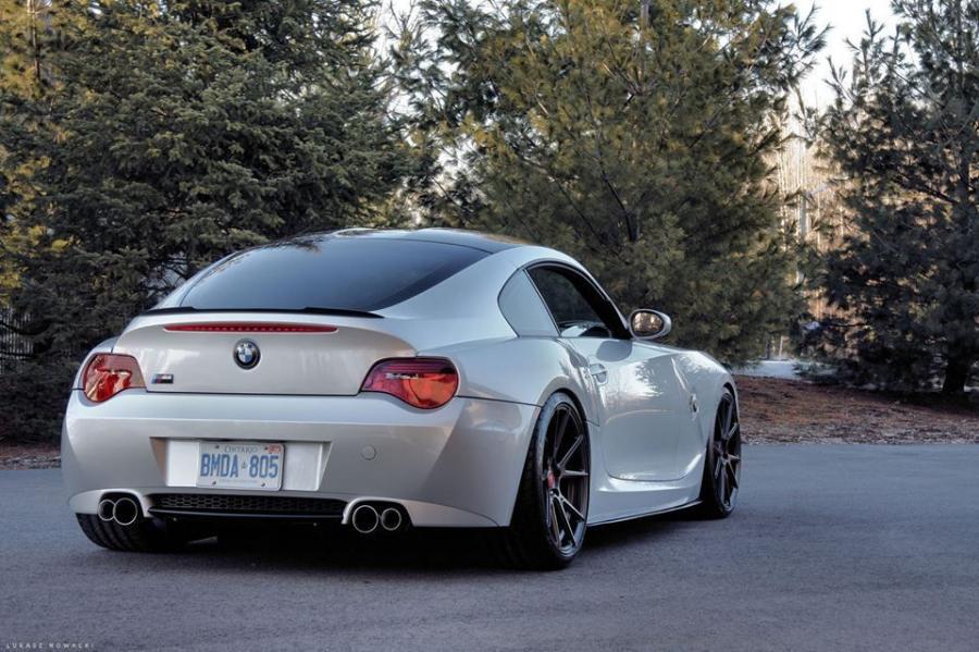 Машина BMW BMW z4 Tuning