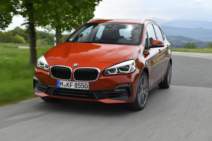 Bmw 218i фото