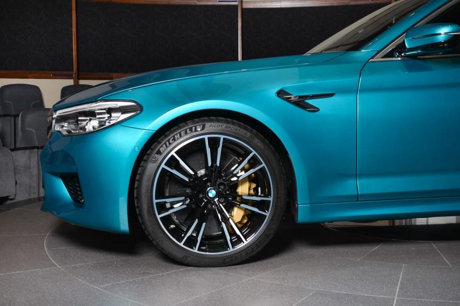 BMW m5 Snapper Rocks Blue