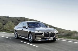 BMW i7 xDrive60 2022 года 