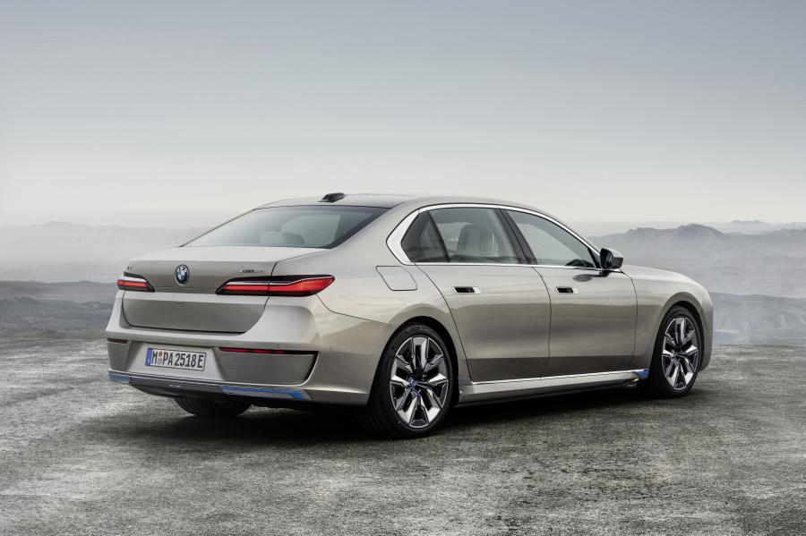 BMW i7 xDrive60 (G70) 2022 года  (фото 20 из 24)