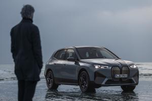 BMW iX M60 2022 года  (WW)