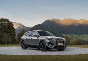 BMW iX M60 2022 года  (WW)