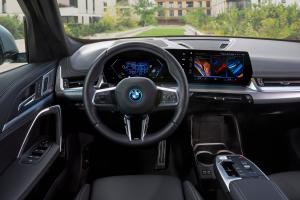 BMW iX1 2022 года 