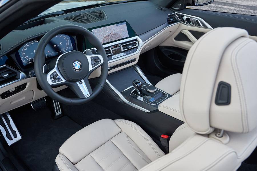 Интерьер M440i xDrive Convertible 2021 года  (фото 15 из 15)