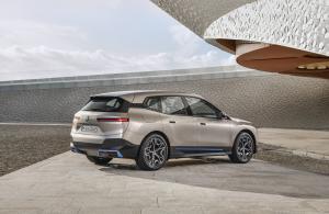 BMW iX xDrive50 2021 года  (WW)