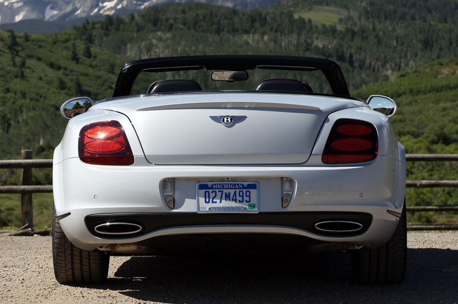 Bentley Continental Supersports Convertible 2010