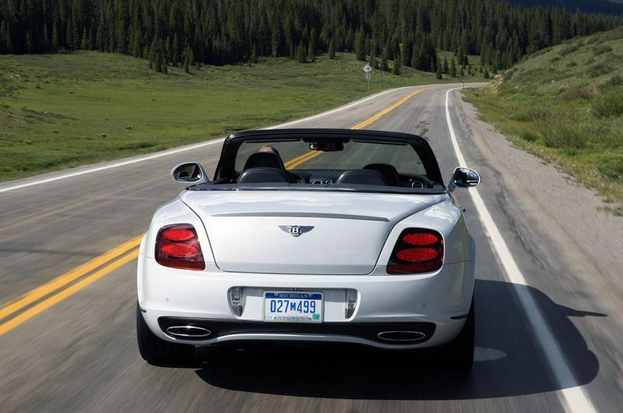 Bentley Continental Supersports Convertible 2010