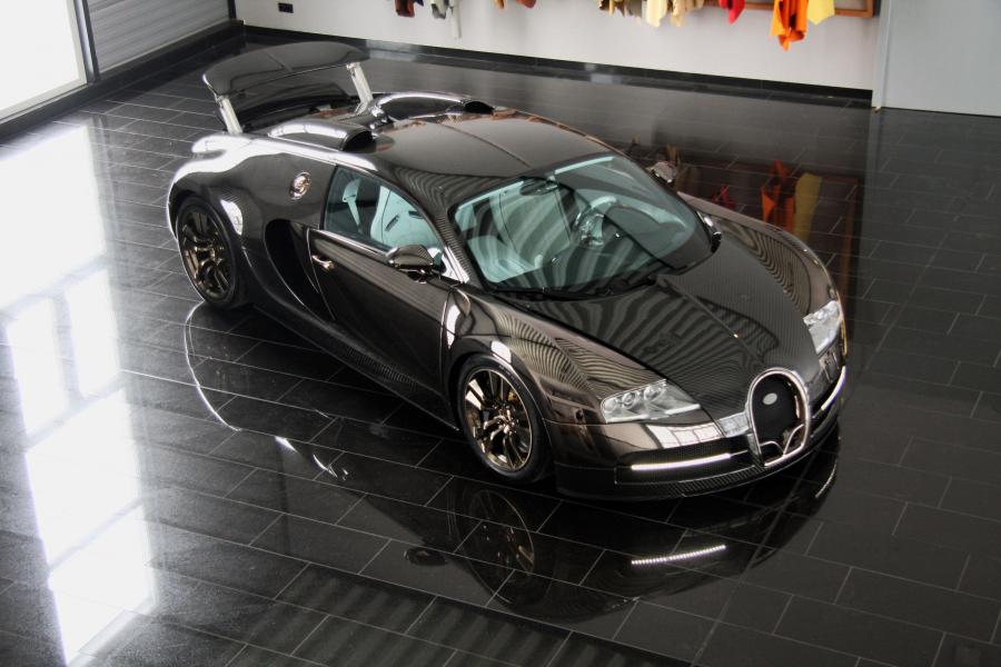 Bugatti 2009 Veyron чёрный