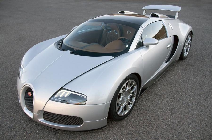 Bugatti Veyron 16.4 Grand Sport 2012 года (фото 37 из 46). 