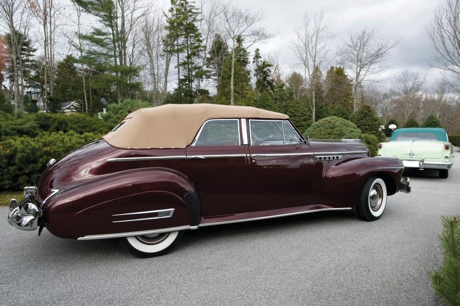 1940 Buick Roadmaster Convertible Phaeton