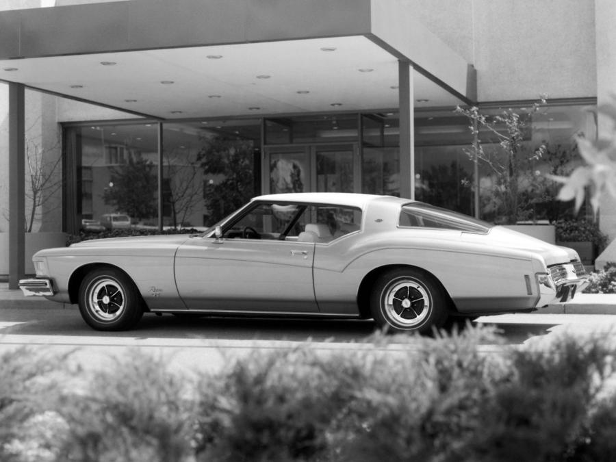 Buick Riviera 1973