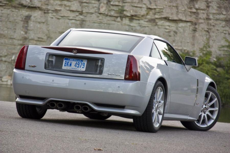 Cadillac XLR 2016