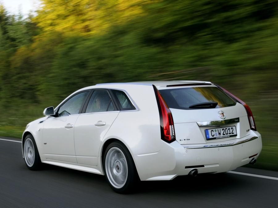 Cadillac CTS V 2010