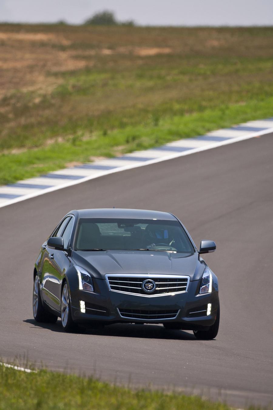 Cadillac ATS 2012