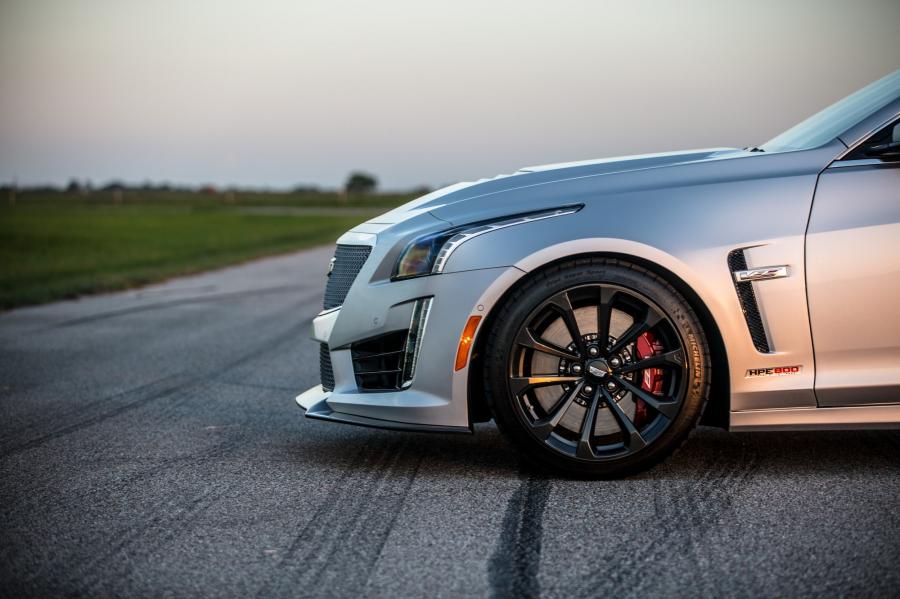 Cadillac CTS V Hennessey