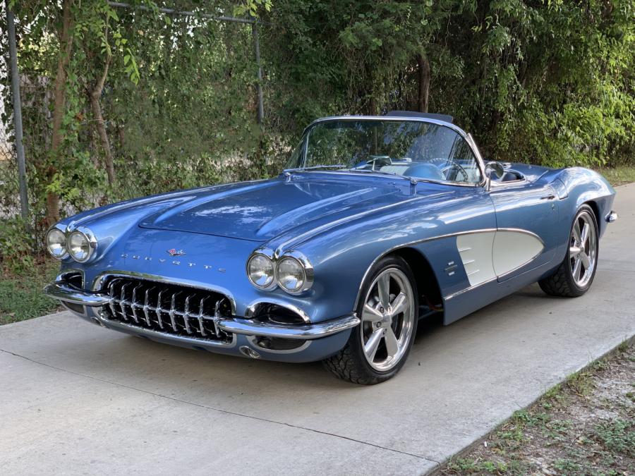 Chevrolet Corvette 1961