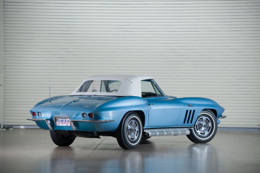 Chevrolet Corvette Stingray 427