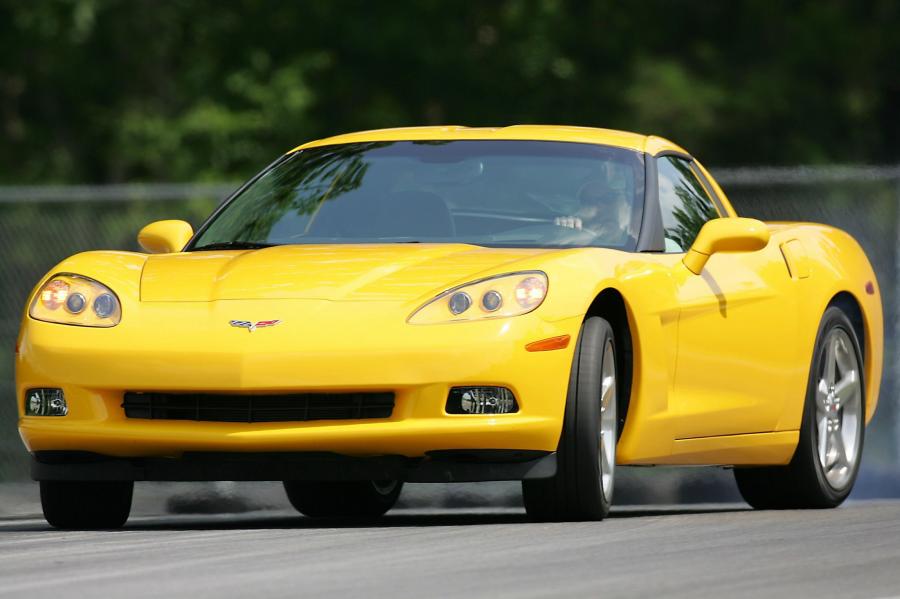 Chevrolet Corvette 2005 Orange