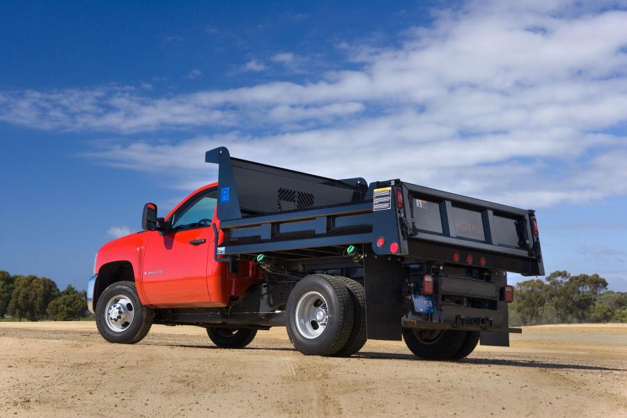 Chevrolet Silverado 3500 прицеп