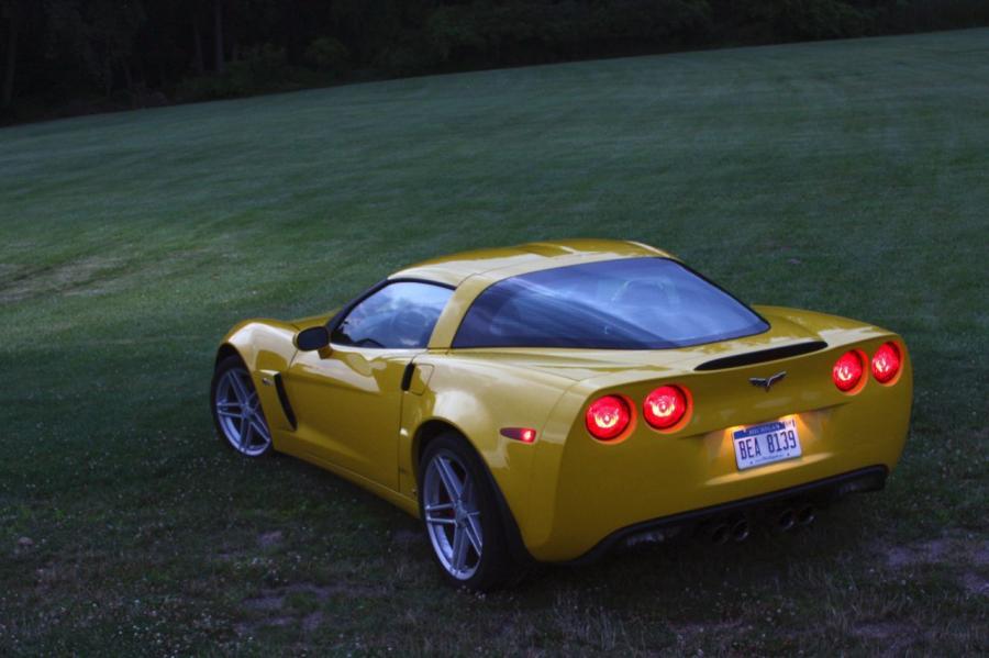 Chevrolet Corvette zr11 ночью