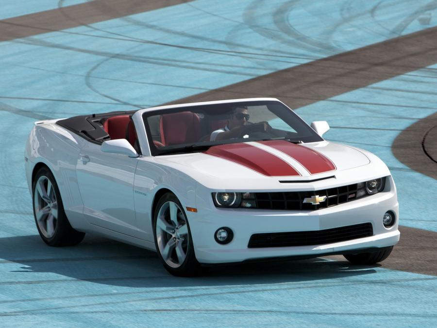 Chevrolet Camaro SS красный 2010