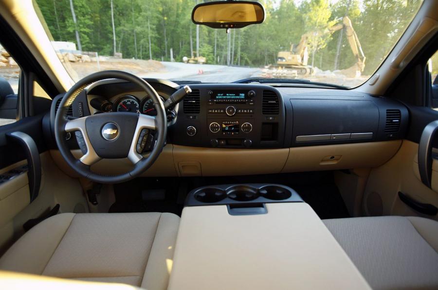 Chevrolet Silverado 1500 Interior