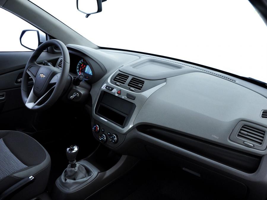 салон Chevrolet Cobalt